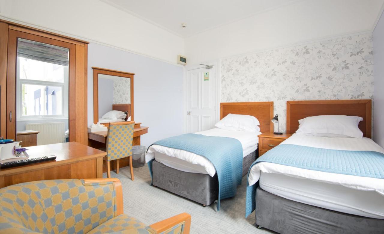 Gwesty Gadlys Hotel 세매즈베이 외부 사진