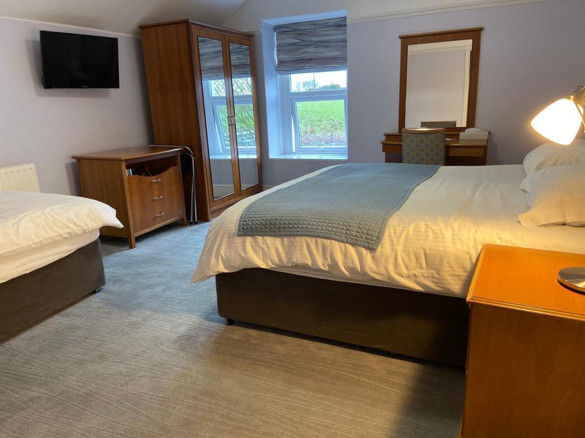 Gwesty Gadlys Hotel 세매즈베이 외부 사진
